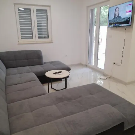 Apartmán Lavanda *