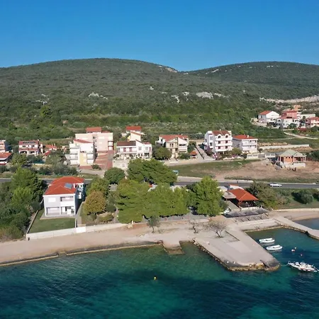 Apartament Lavanda *